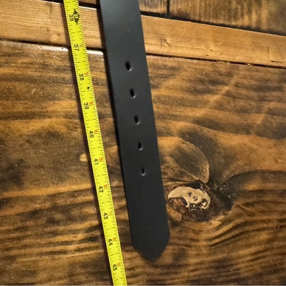 Levi’s leather Belt Black with silver buckle. Size 40 - Picture 7 of 7